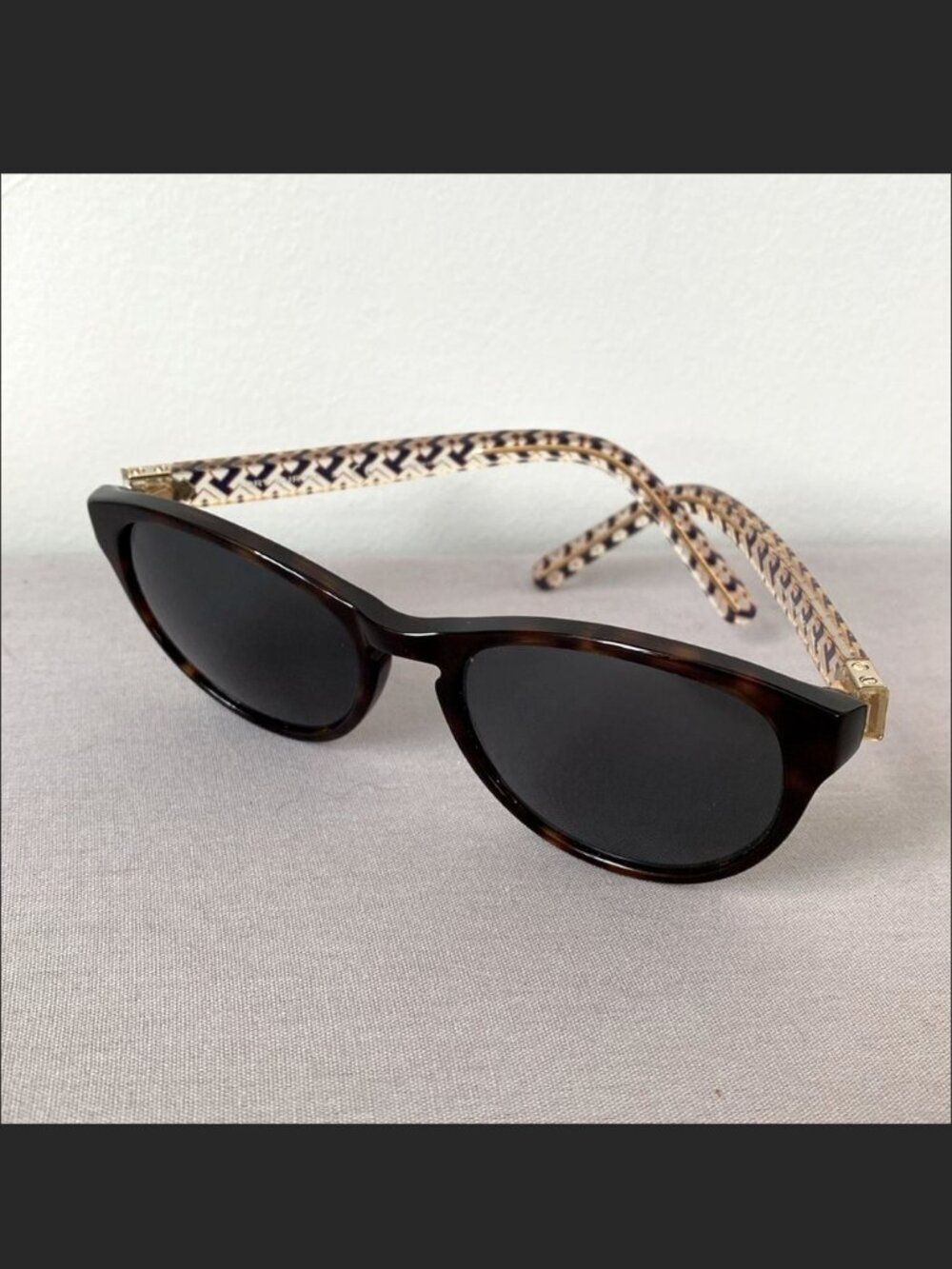 Tory Burch Tortoise Shell Black shade Sunglasses Monogram Pattern Prescription